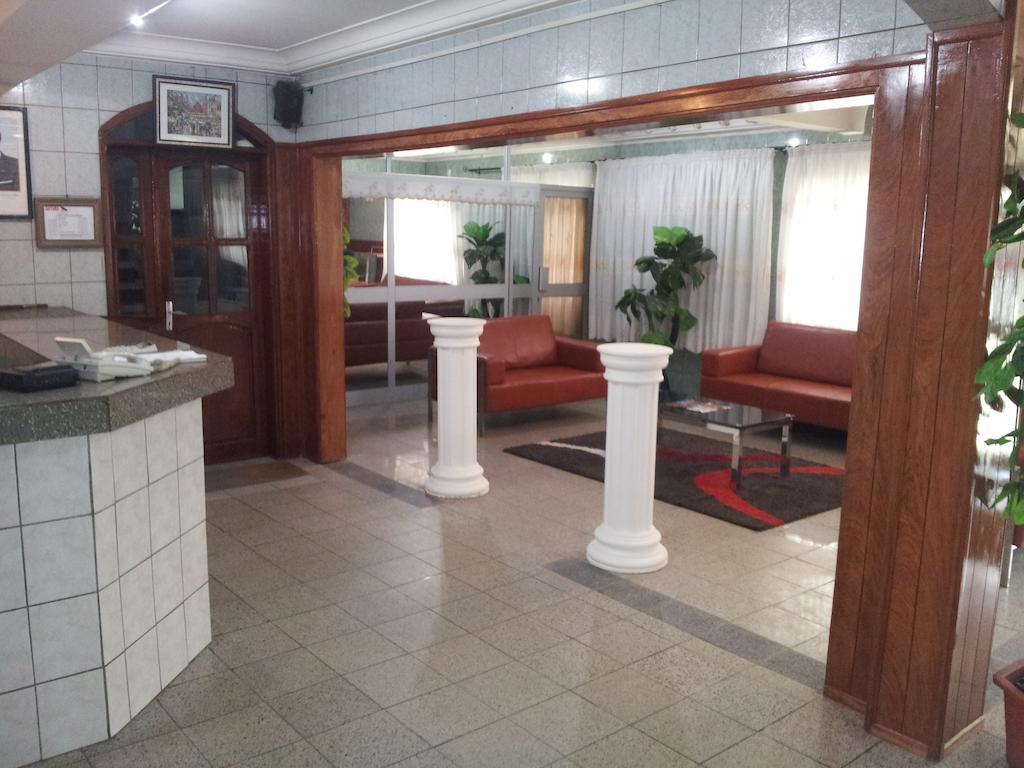 Saffana Hotel Дуала Екстер'єр фото