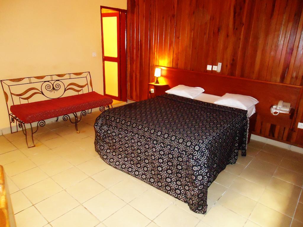 Saffana Hotel Дуала Номер фото