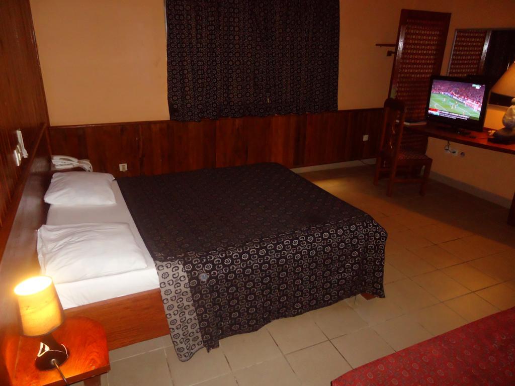 Saffana Hotel Дуала Номер фото