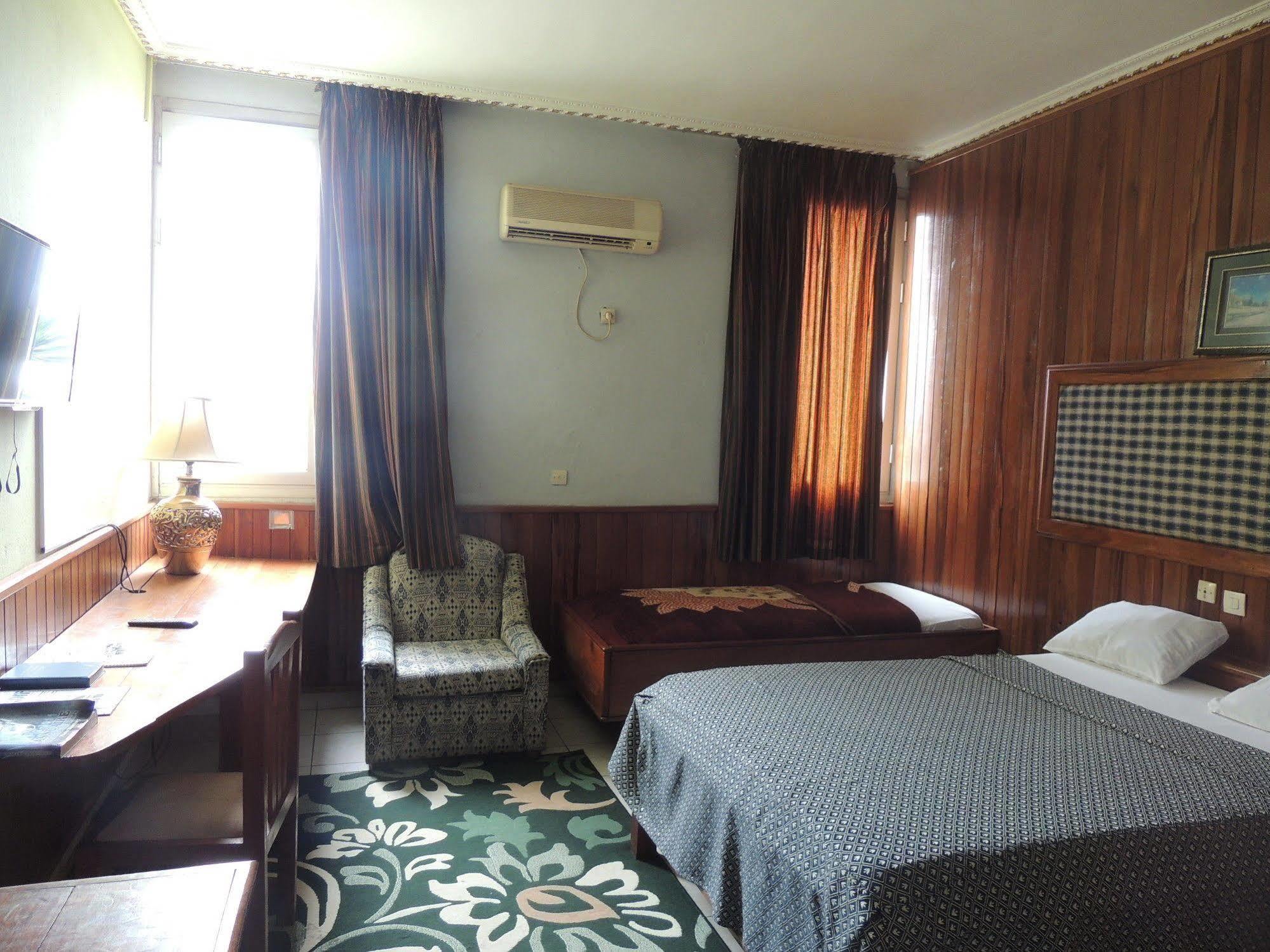 Saffana Hotel Дуала Екстер'єр фото
